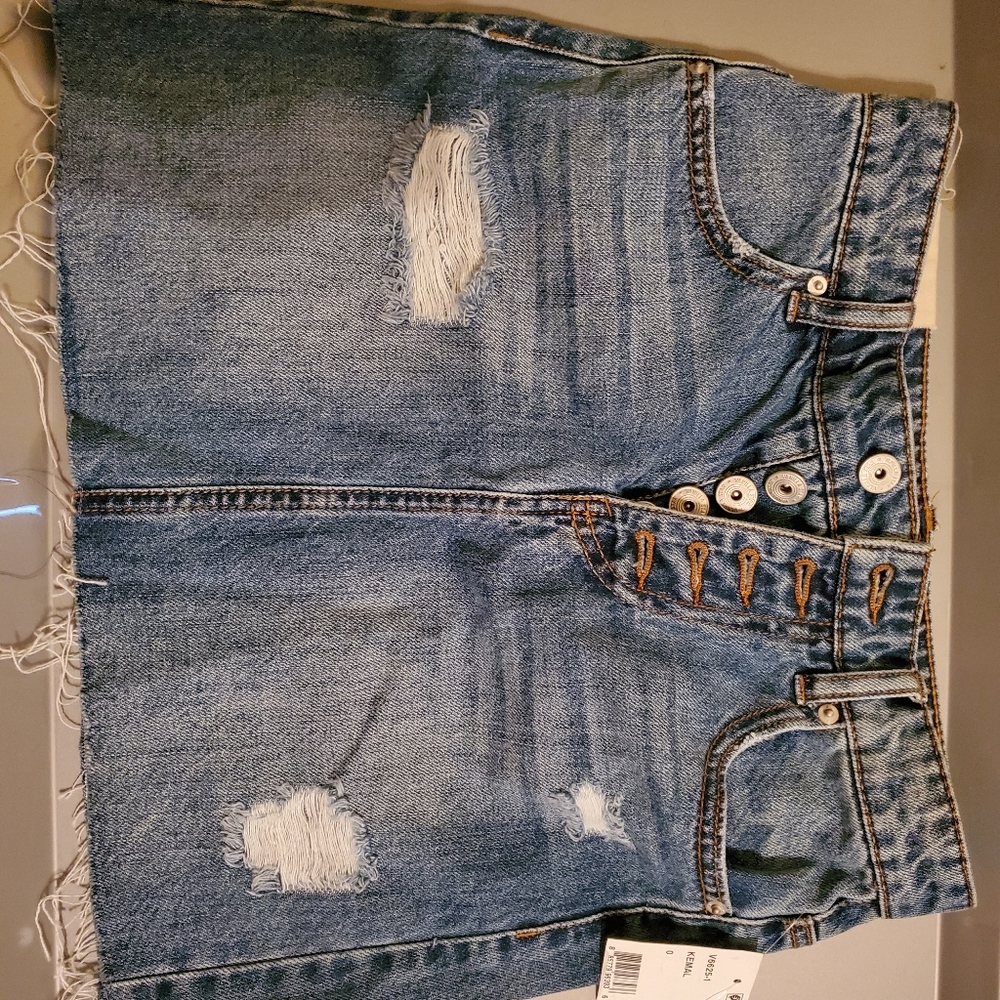NWT Vanilla Star Jean Skirt sz 0